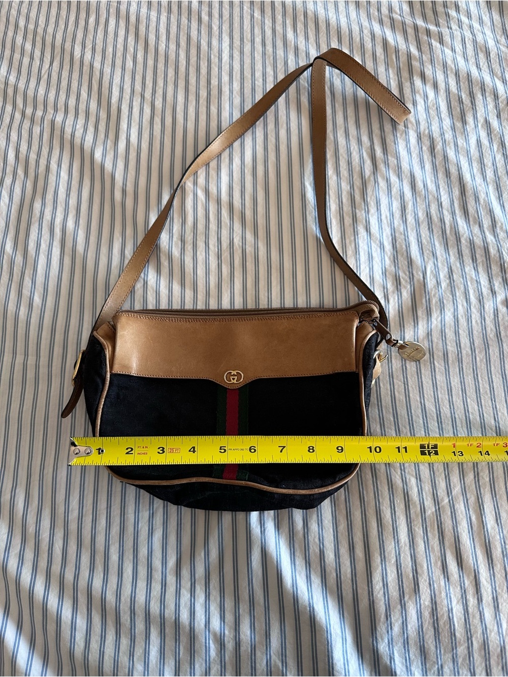 Vintage Gucci Micro GG Canvas Bag - Picture 8 of 16